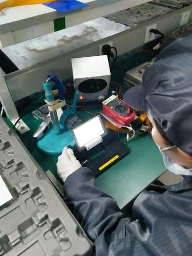 上海科技发展 用影像记录创新脉搏——企业相册与产品视觉体系的构建
